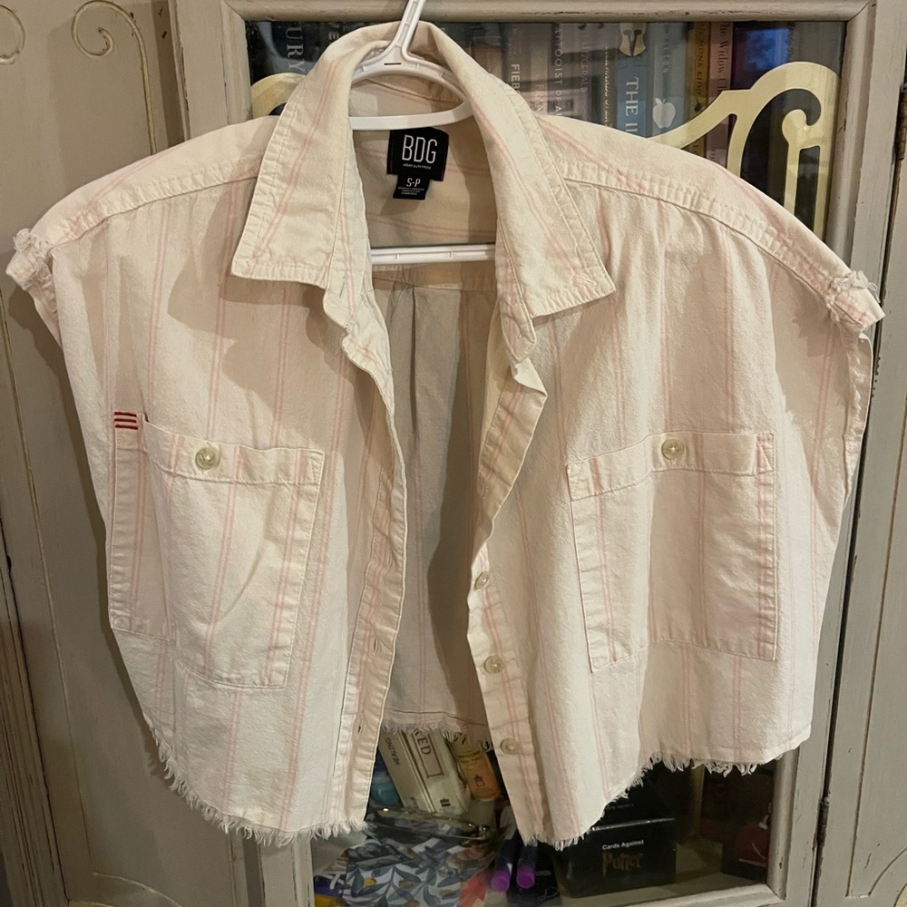 BDG Urban Outfitters Cropped Button Down